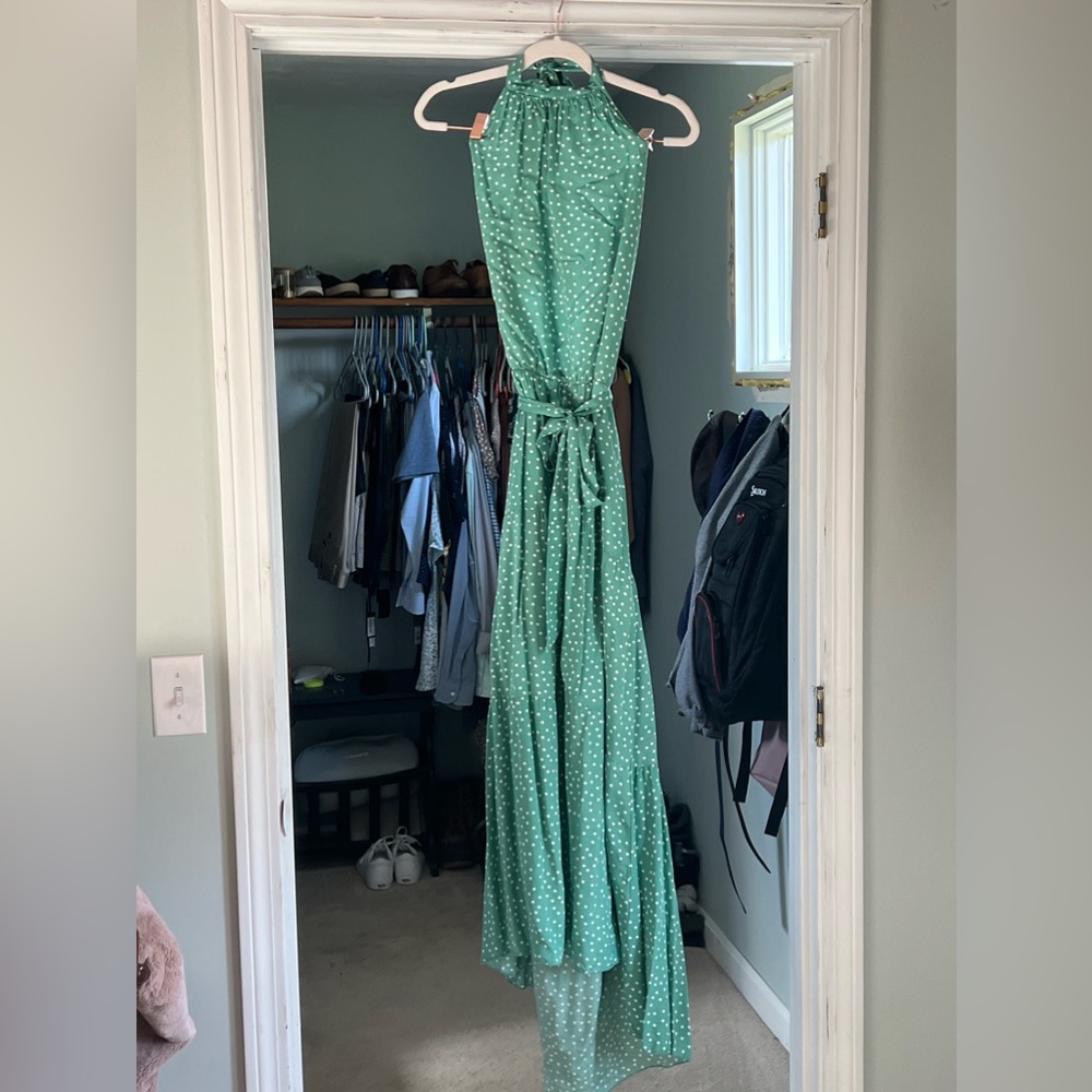 Pretty Garden Amazon dress